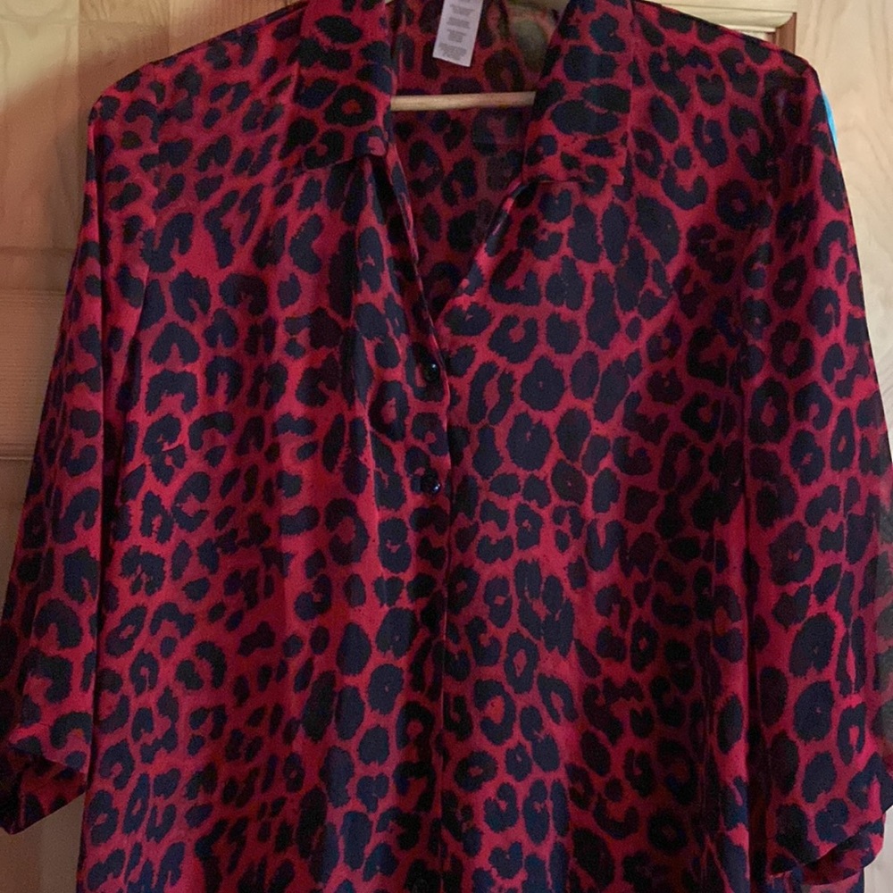 Black & Red animal print - sheer top - 1X